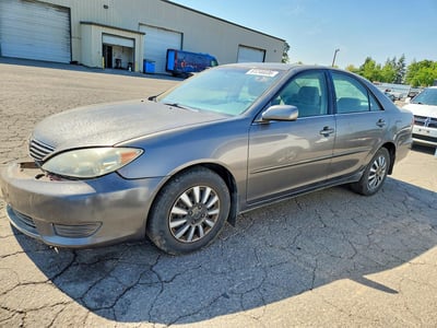 JTDBE30K053****** 2005 Toyota Camry