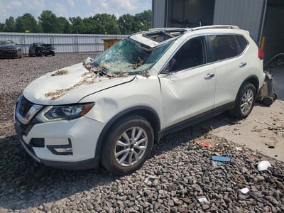 5N1AT2MV3HC****** 2017 Nissan Rogue