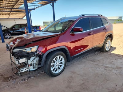 1C4PJLCB2KD****** 2019 Jeep Cherokee