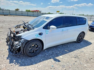 2022 Chrysler Pacifica