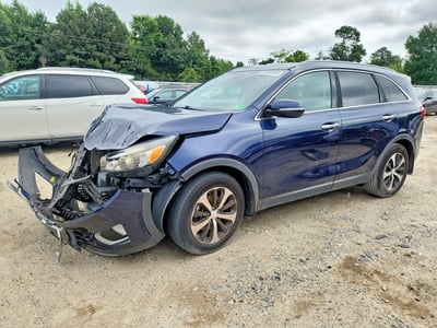 5XYPH4A53GG****** 2016 Kia Sorento