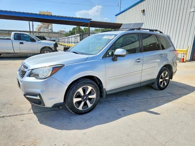 JF2SJARC6HH****** 2017 Subaru Forester