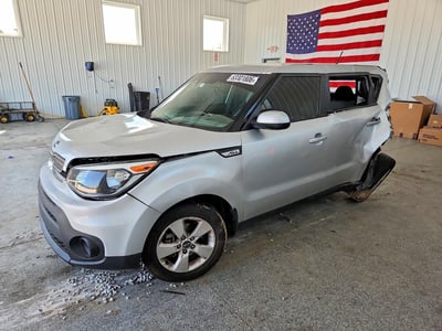 KNDJN2A29J7****** 2018 Kia Soul