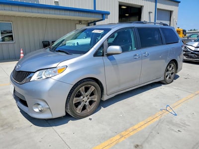 5TDXK3DCXDS****** 2013 Toyota Sienna