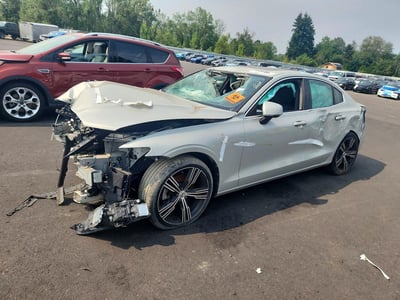7JR102FL2KG****** 2019 Volvo S60