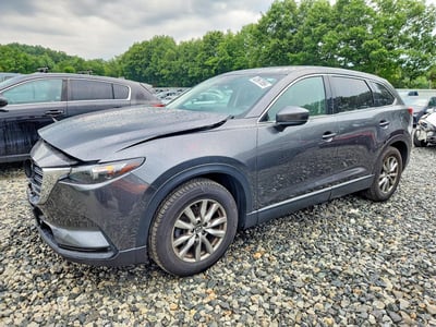 JM3TCBCY2J0****** 2018 Mazda CX-9