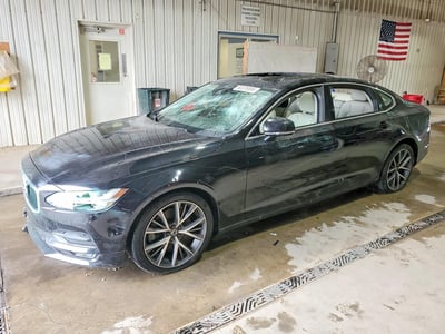 2018 Volvo S90