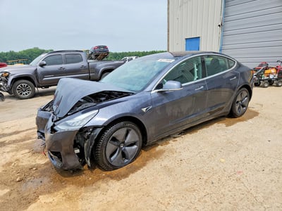 5YJ3E1EB4JF****** 2018 Tesla Model 3