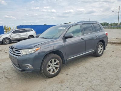 5TDBK3EH5DS****** 2013 Toyota Highlander