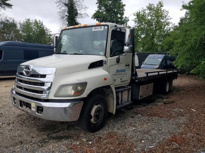 5PVNE8JP4F4****** 2015 Hino 268