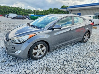 5NPDH4AE8DH****** 2013 Hyundai Elantra