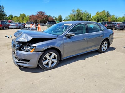 1VWAT7A38FC****** 2015 Volkswagen Passat