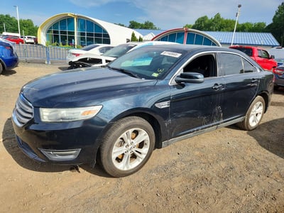 2014 Ford Taurus