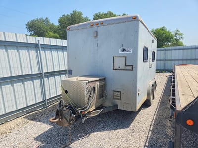 1WC200E25X2****** 1999 Wells Cargo 2-place Mc122-7 Se / Tw121 / Tw122