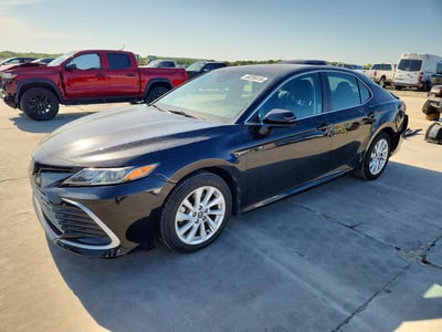 4T1C11AK4MU****** 2021 Toyota Camry