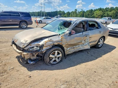 1HGCM56644A****** 2004 Honda Accord