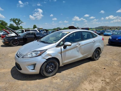3FADP4BJ7DM****** 2013 Ford Fiesta