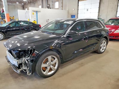WA1VABGE8KB****** 2019 Audi E-tron