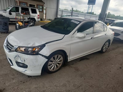 1HGCR2F81FA****** 2015 Honda Accord