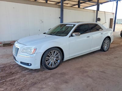 2C3CA6CT2BH****** 2011 Chrysler 300C