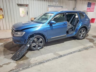 3VV2B7AXXLM****** 2020 Volkswagen Tiguan