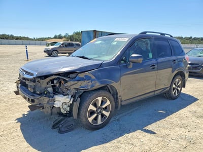 JF2SJAEC9JH****** 2018 Subaru Forester
