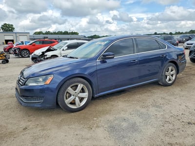 1VWBH7A38DC****** 2013 Volkswagen Passat