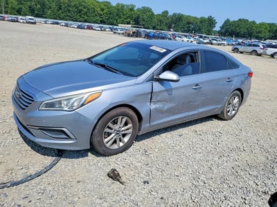 5NPE24AFXHH****** 2017 Hyundai Sonata