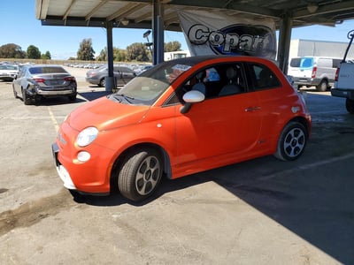 3C3CFFGEXFT****** 2015 Fiat 500