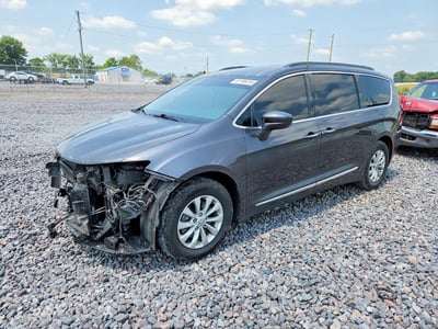 2C4RC1BG6HR****** 2017 Chrysler Pacifica