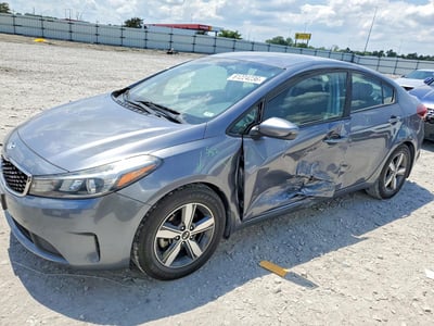 3KPFL4A75JE****** 2018 Kia Forte