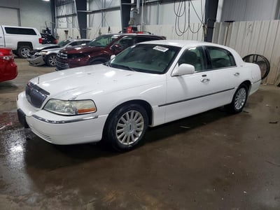 1LNHM81W63Y****** 2003 Lincoln Town Car