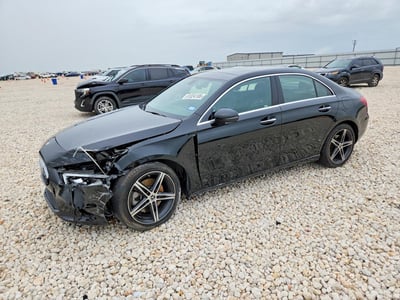 WDD3G4EB2KW****** 2019 Mercedes-Benz A-Class