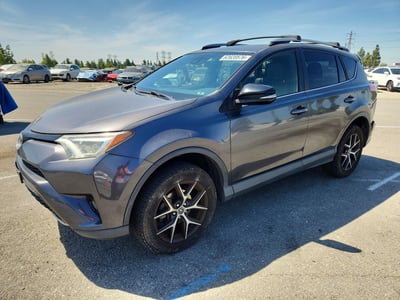 JTMNFREV7JJ****** 2018 Toyota RAV4
