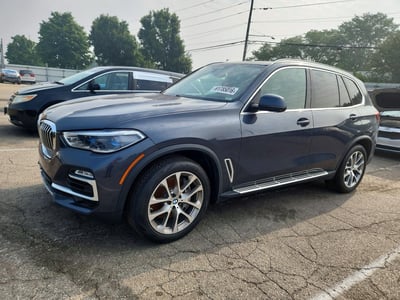 5UXJU2C59KL****** Salvamento y Destrozados 2019 BMW X5 en Dayton