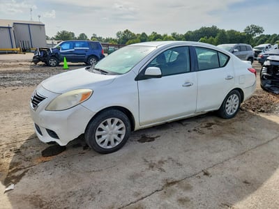 3N1CN7AP4EK****** 2014 Nissan Versa