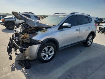 2T3WFREV6FW****** 2015 Toyota RAV4