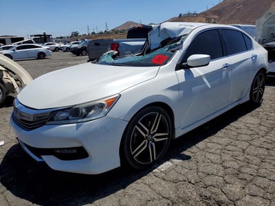 1HGCR2F51HA****** 2017 Honda Accord