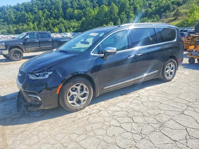 2C4RC1GGXPR****** 2023 Chrysler Pacifica
