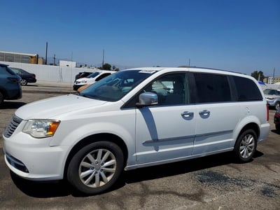2016 Chrysler Town & Country