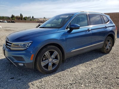 3VV4B7AX1JM****** 2018 Volkswagen Tiguan