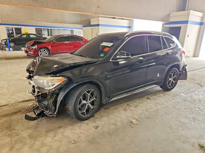 WBXHT3C38G5****** 2016 BMW X1