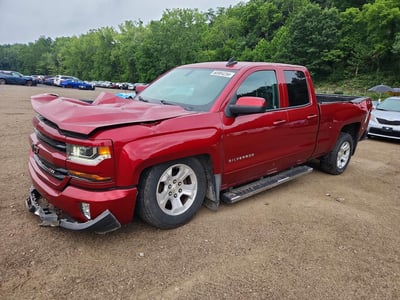 1GCVKREC7JZ****** 2018 Chevrolet Silverado 1500