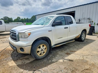 5TFUW5F18BX****** 2011 Toyota Tundra