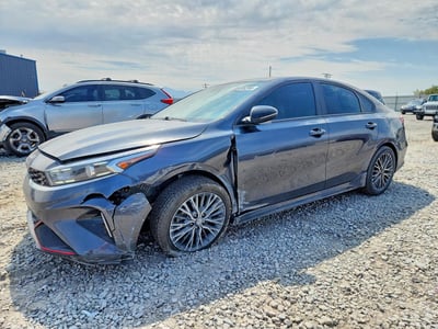 3KPF54AD7PE****** 2023 Kia Forte