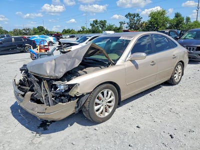 KMHFC46F47A****** 2007 Hyundai Azera