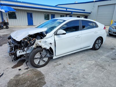 KMHC75LC1MU****** 2021 Hyundai Ioniq Hybrid