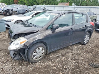 3N1BC1CP0BL****** 2011 Nissan Versa
