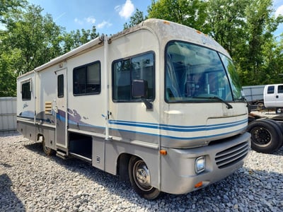 1GBKP37N3V3****** 1997 Chevrolet P30