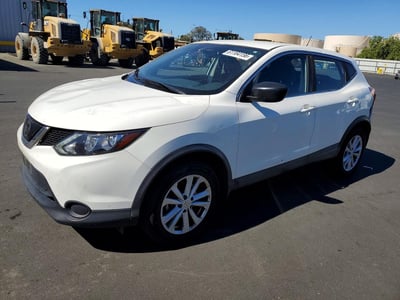 JN1BJ1CP8JW****** 2018 Nissan Rogue Sport